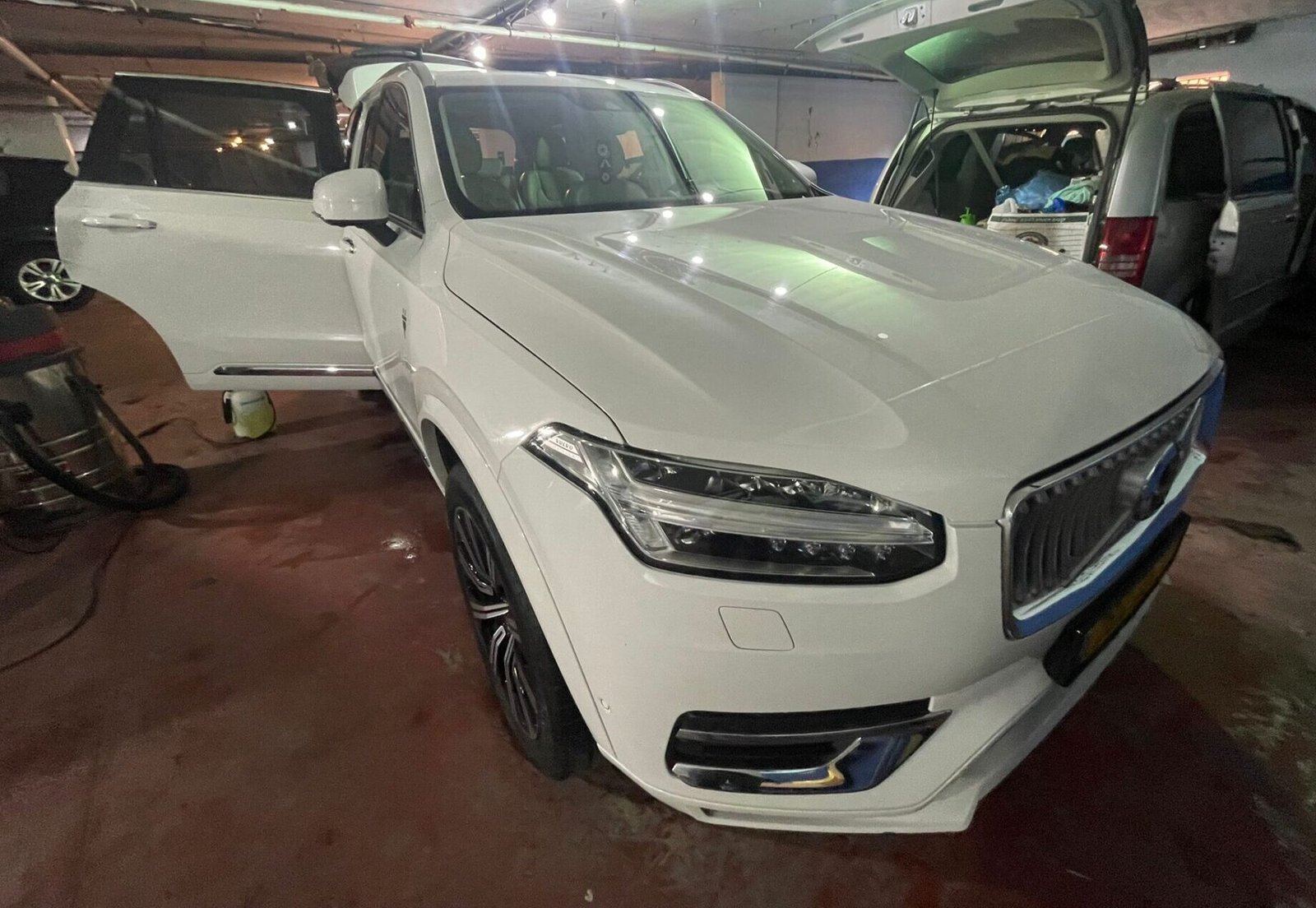 וולוו XC90 - דיטיילינג כללי עם ציפוי Revivify (10)
