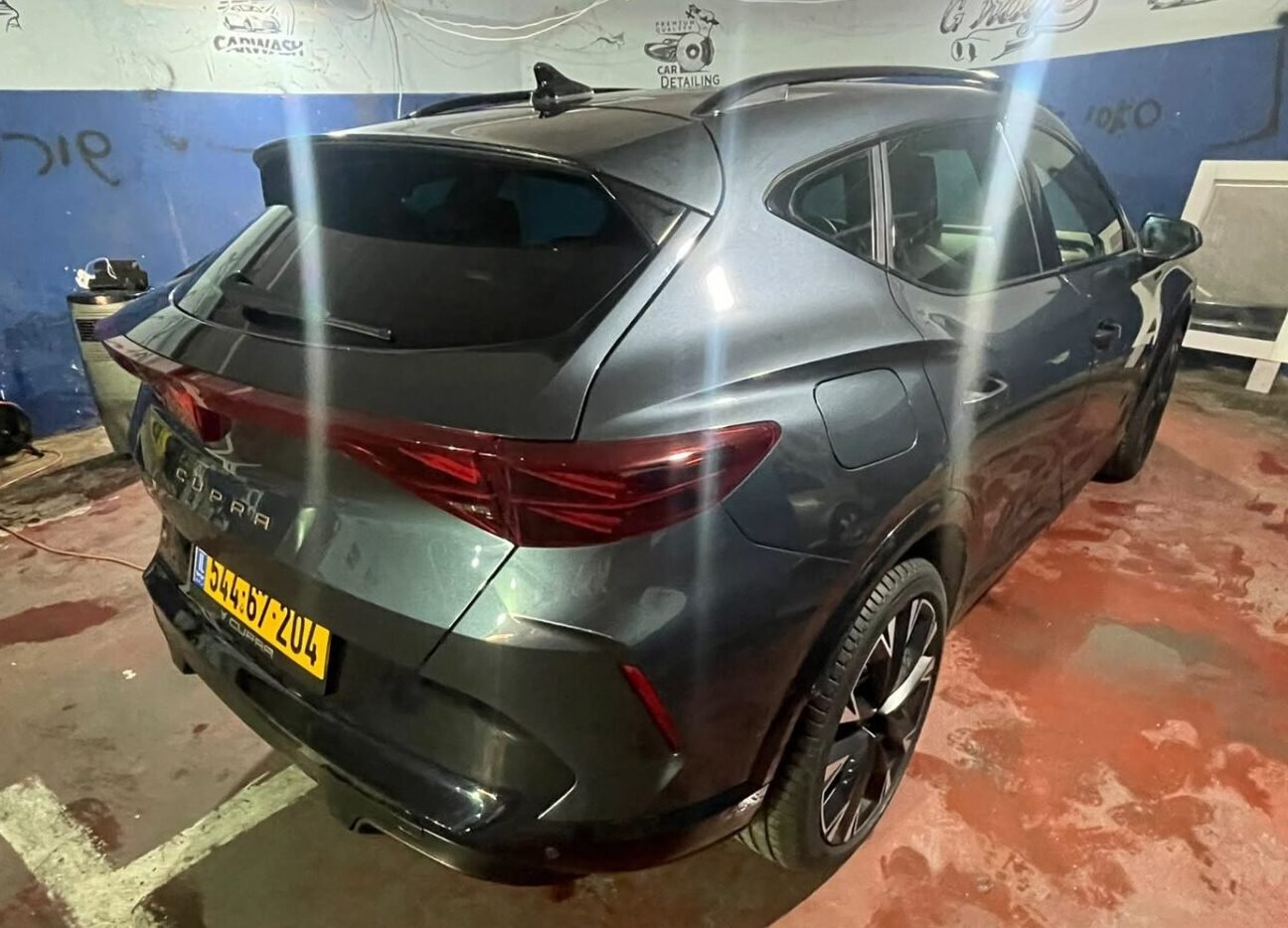 קופרה פורמנטור VZ מבט אחורי לאחר ציפוי Carbon X של Revivify