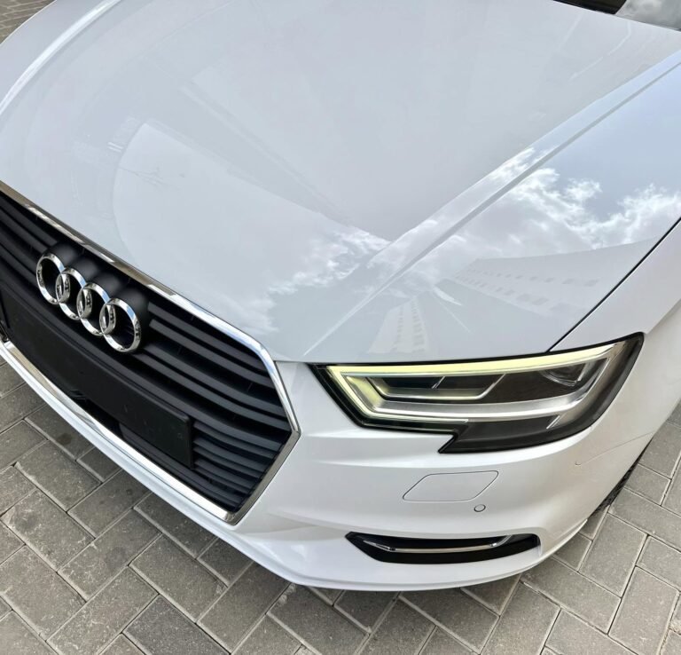 אאודי A3 לבנה 2019 אחרי קורקציית לכה וציפוי קרמי