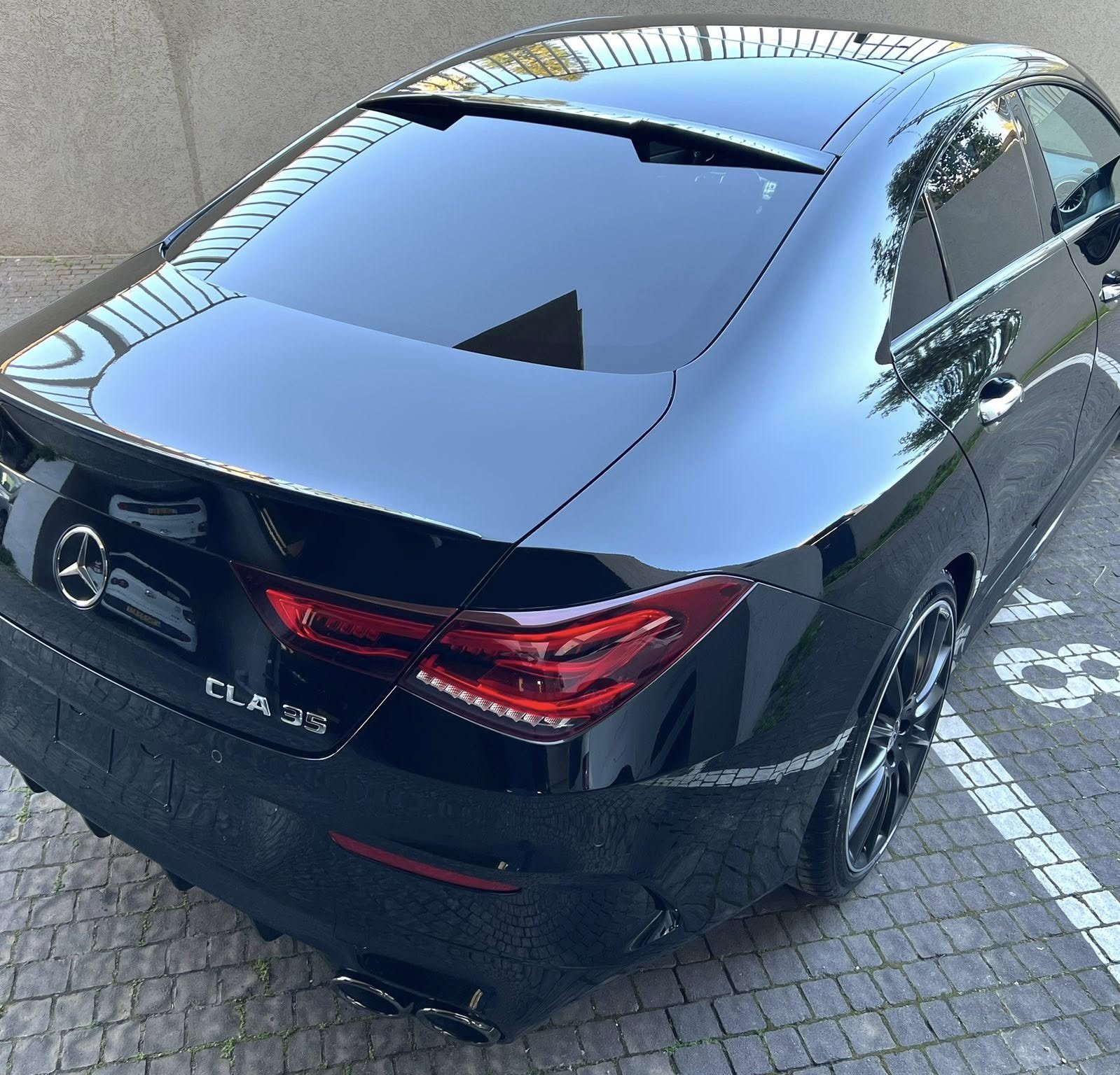 מרצדס CLA35 AMG מבט מאחור אחרי ציפוי ננו